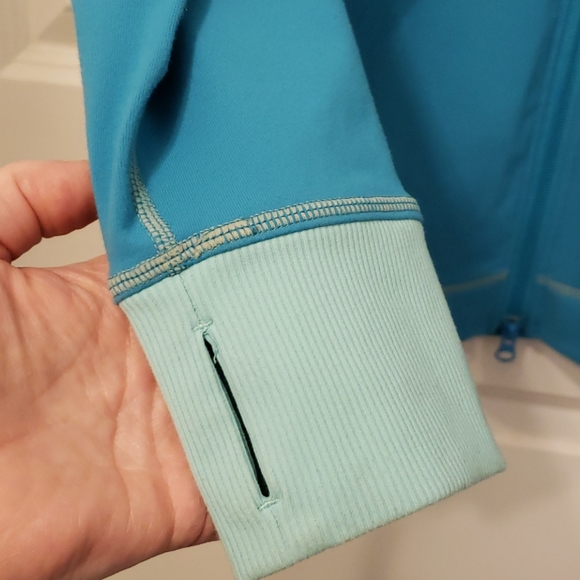 Lululemon jacket - Picture 11 of 14